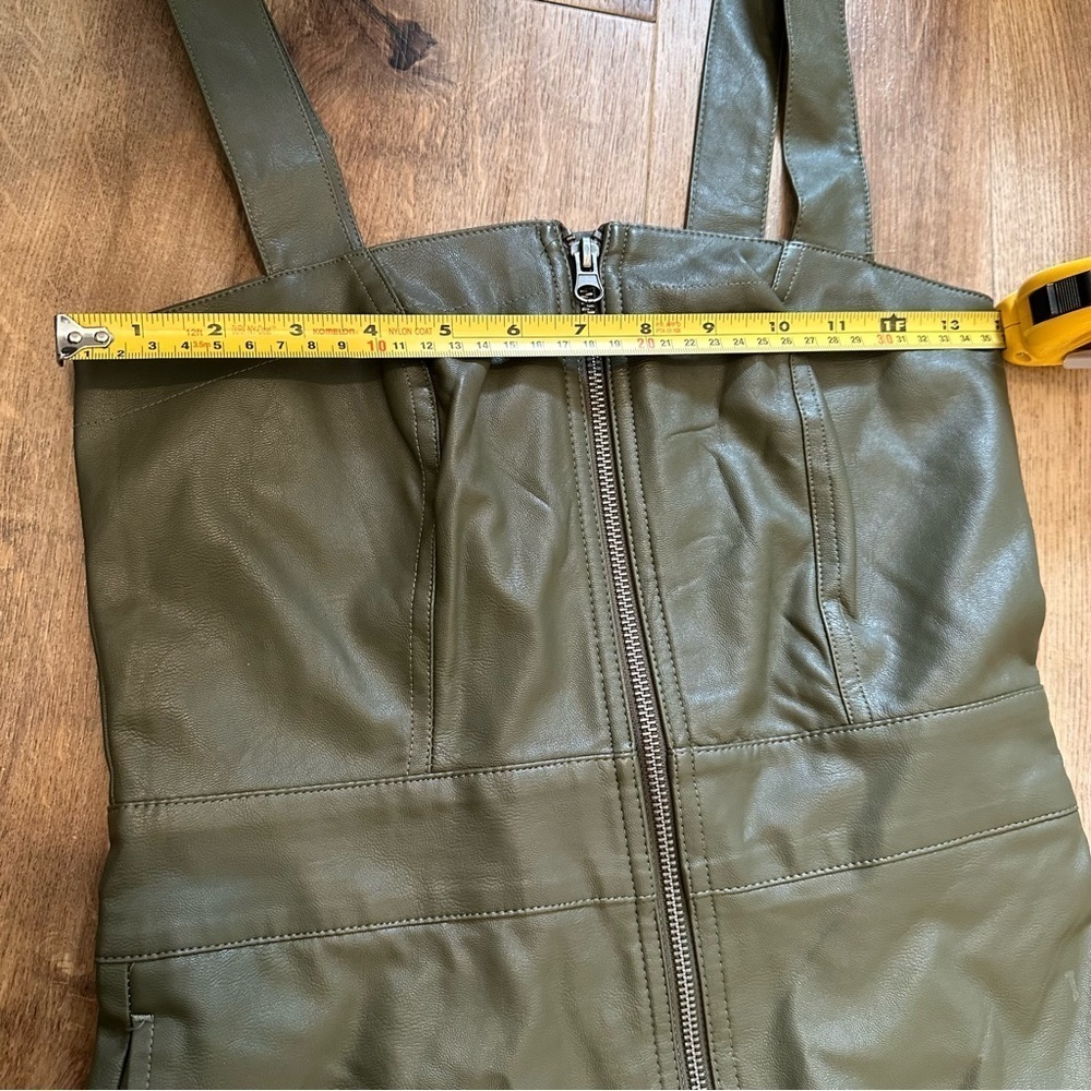 NWT Wild Fable Faux Leather Zip Front Pinafore Olive Dress Size XXSmall - Picture 10 of 12